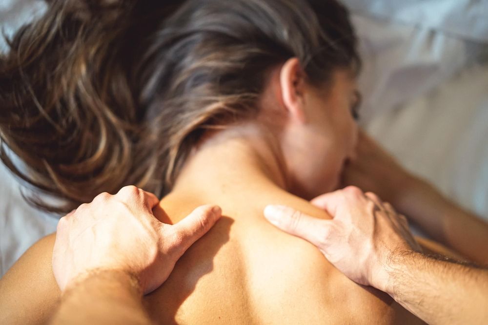 8 Adult Toys to Enhance a Sensual Massage!